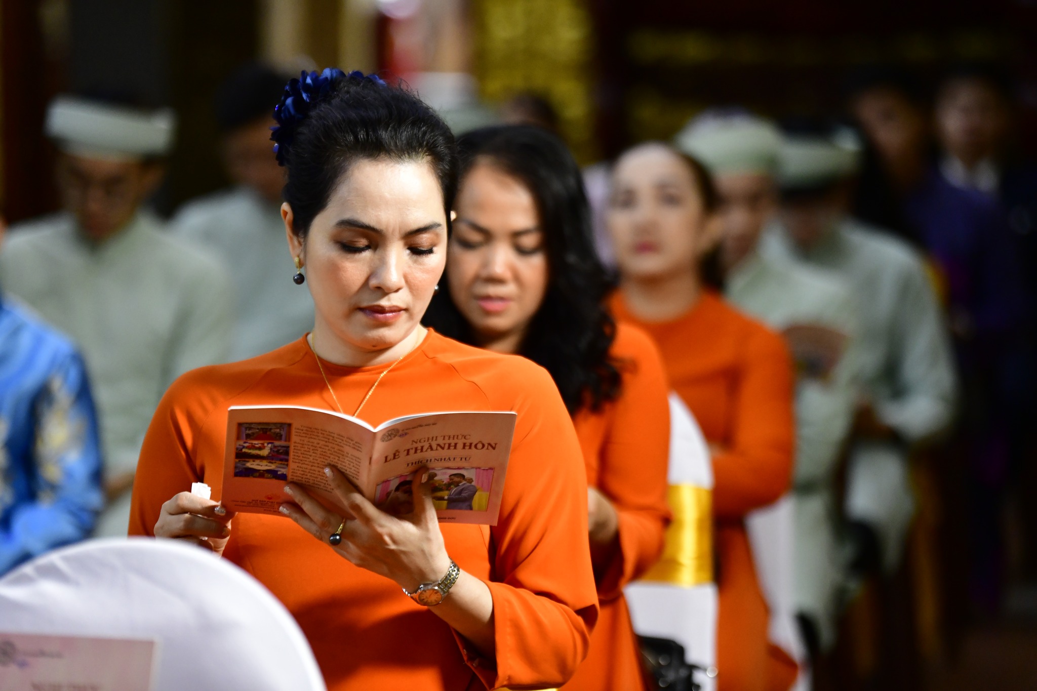 Vợ chồng thuận thảo, gia đình ấm êm
