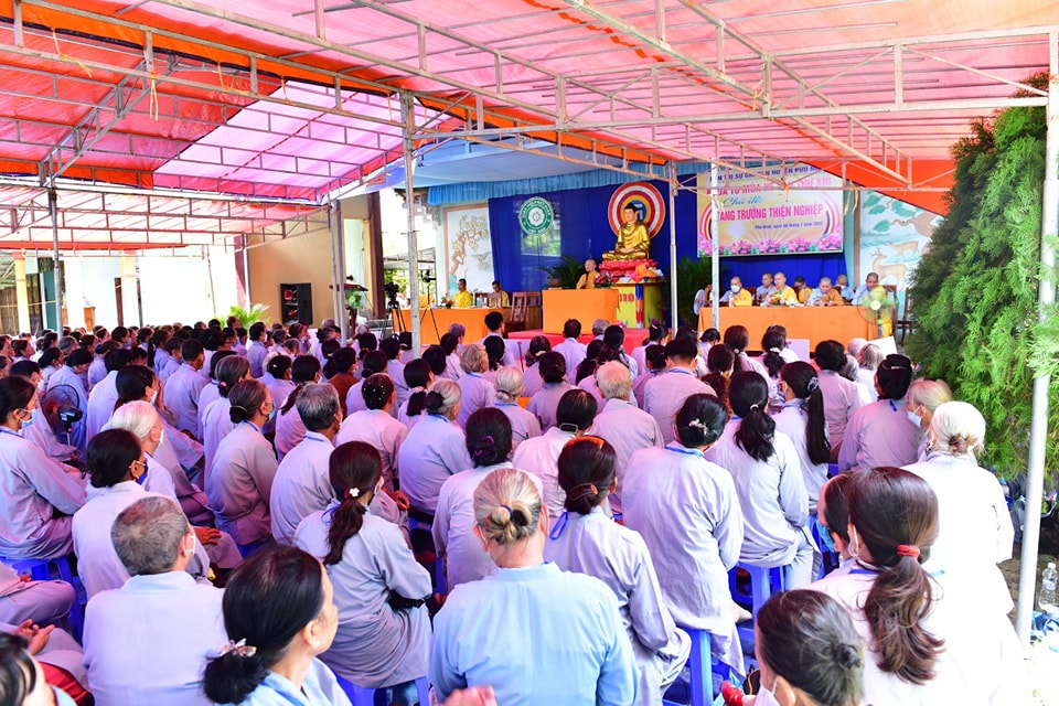 Những điều cần làm trong các ngày lễ quan trọng của kiếp người