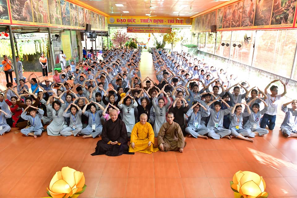 Chẳng có mùi hương nào đáng quý bằng &quot;hương thơm đạo đức&quot;