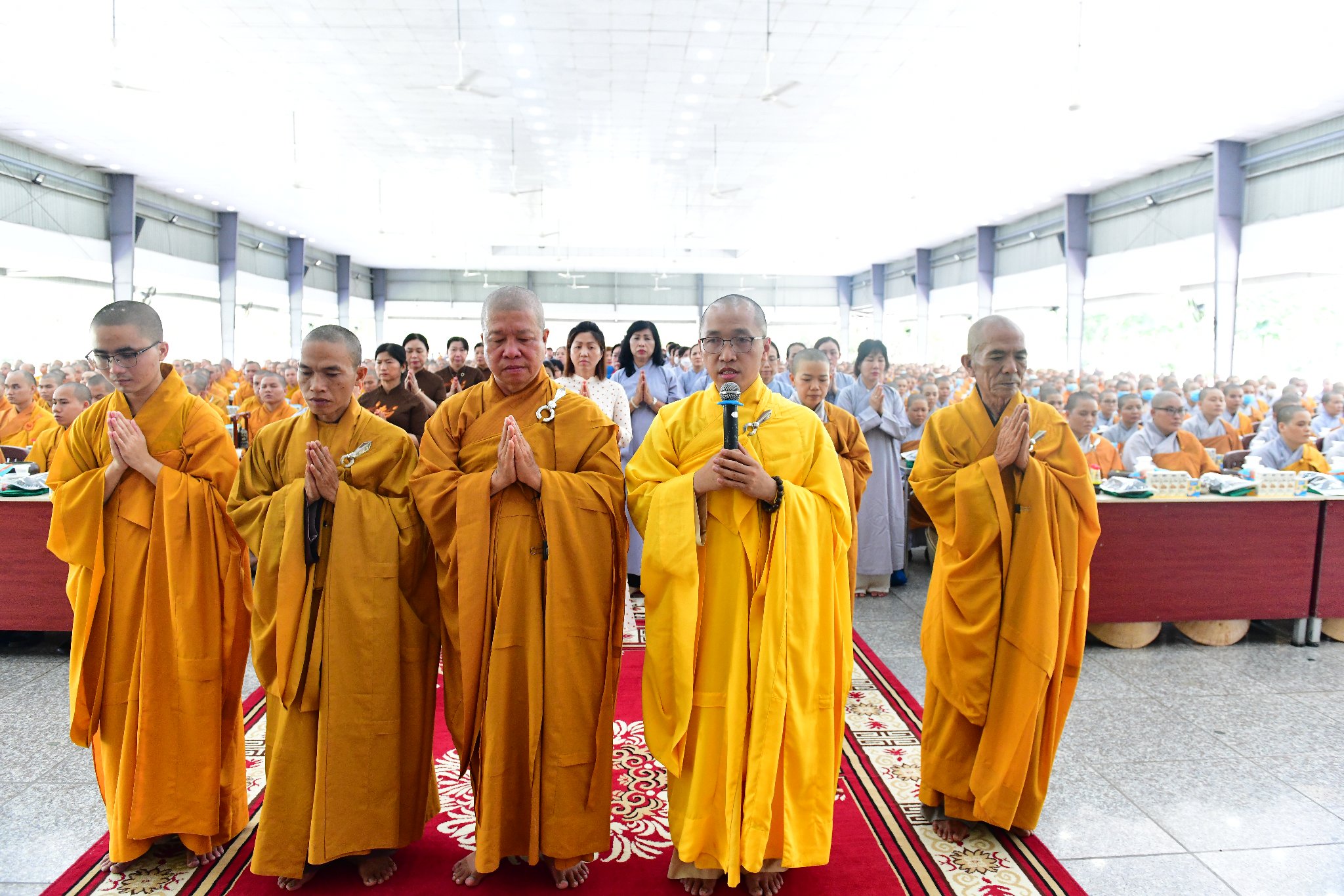 Phái đoàn Phật giáo tỉnh Đồng Tháp cúng dường 650 triệu đồng tại Trường hạ Học viện PGVN tại Tp. HCM