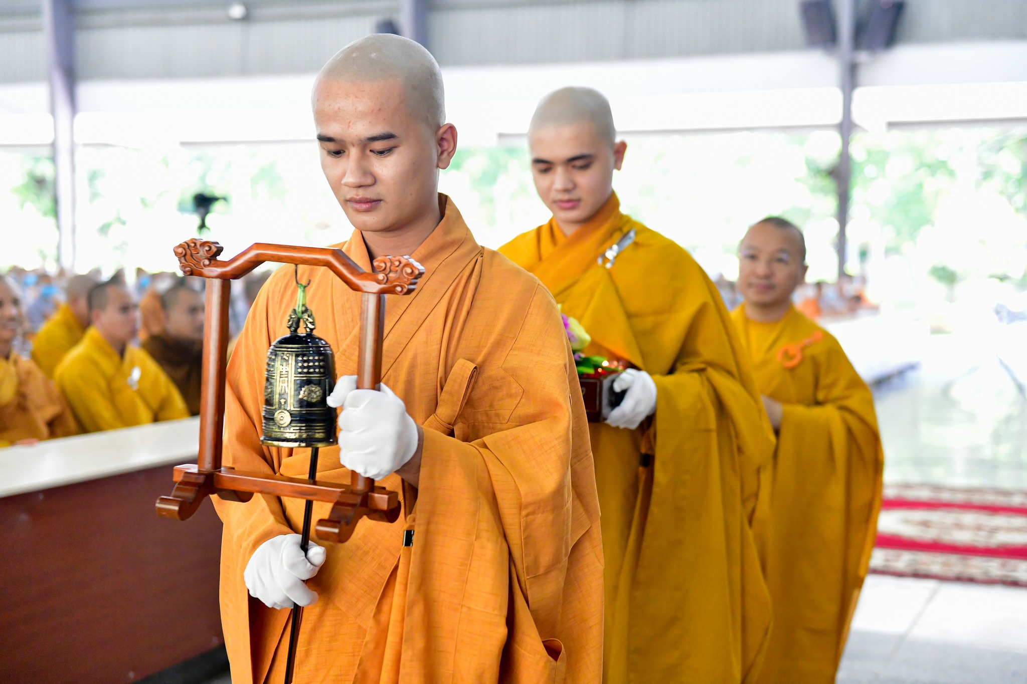 TT. Thích Nhật Từ chia sẻ pháp thoại &quot;Kỹ năng và lợi ích của thở thiền&quot; với hơn 1.200 Tăng Ni