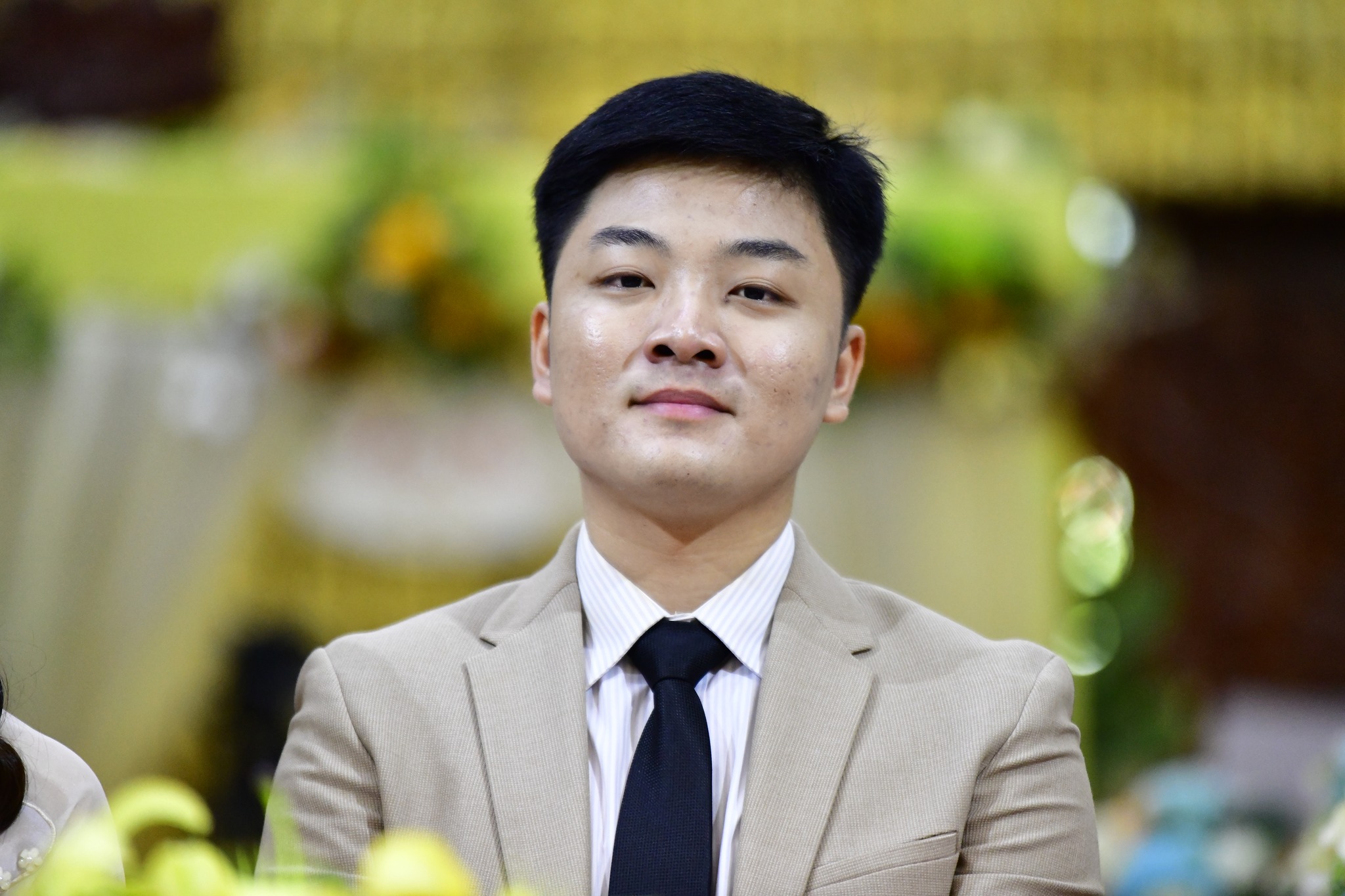 Vợ chồng xem nhau như đóa hoa, hôn nhân hạnh phúc mãi đến già