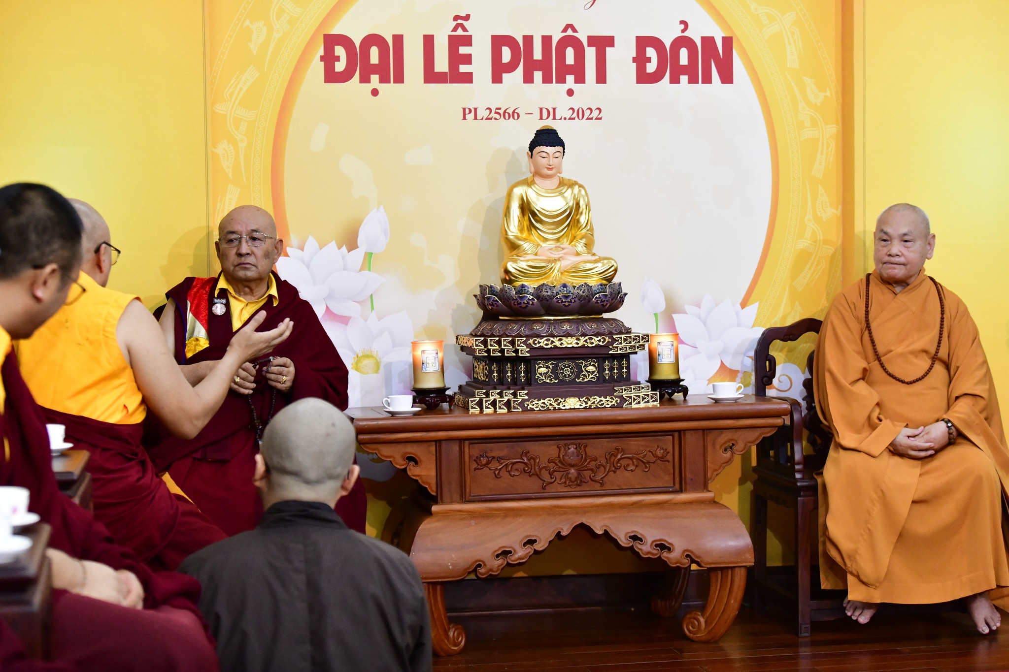 Phái đoàn dòng truyền thừa Drikung Kagyu tiếp kiến HT. Chủ tịch HĐTS GHPGVN