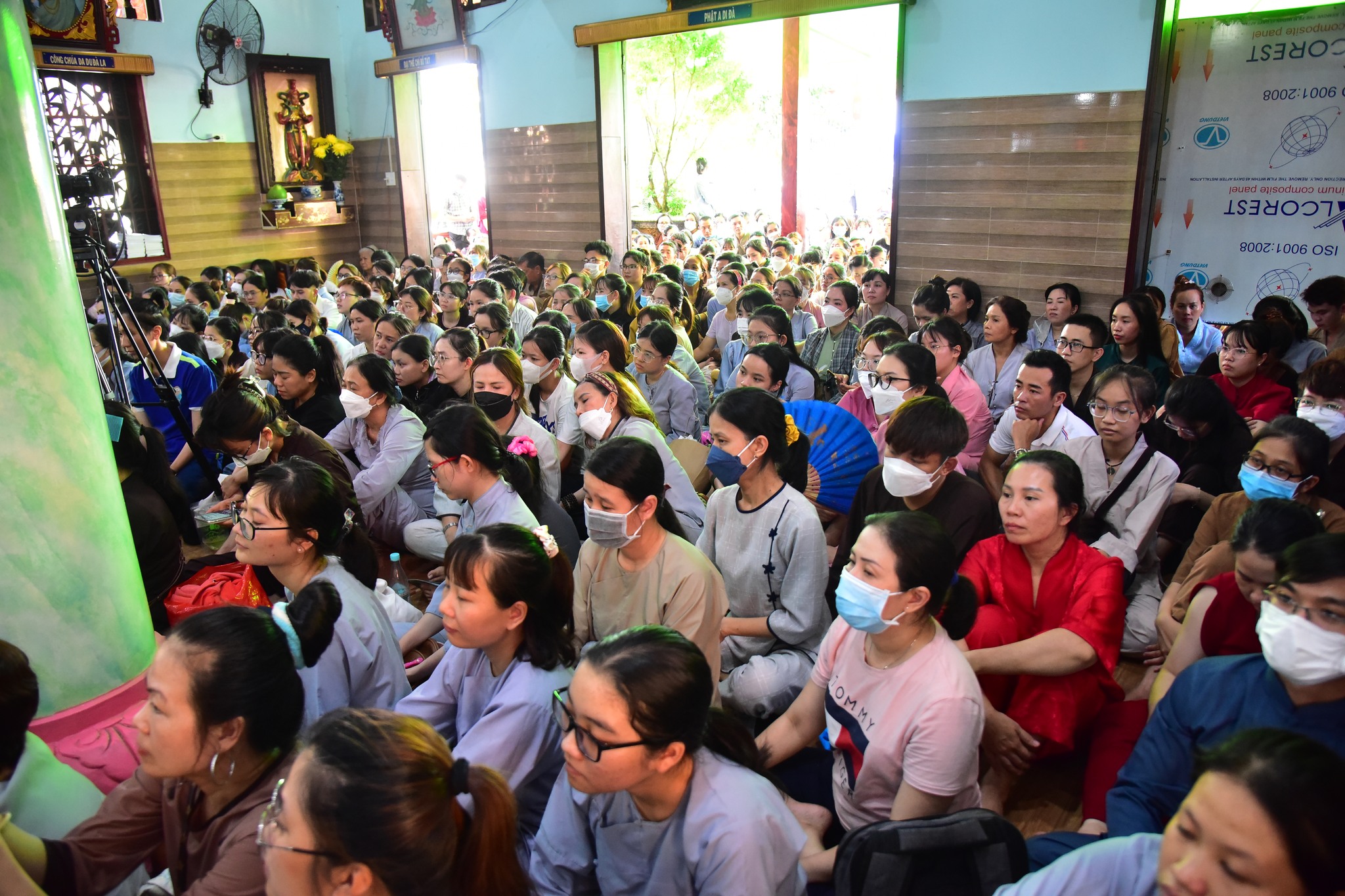 SC. Giác Lệ Hiếu thuyết giảng đến gần 1.000 Phật tử tại Chùa An Lạc (Tp. Thủ Đức, Tp. HCM)