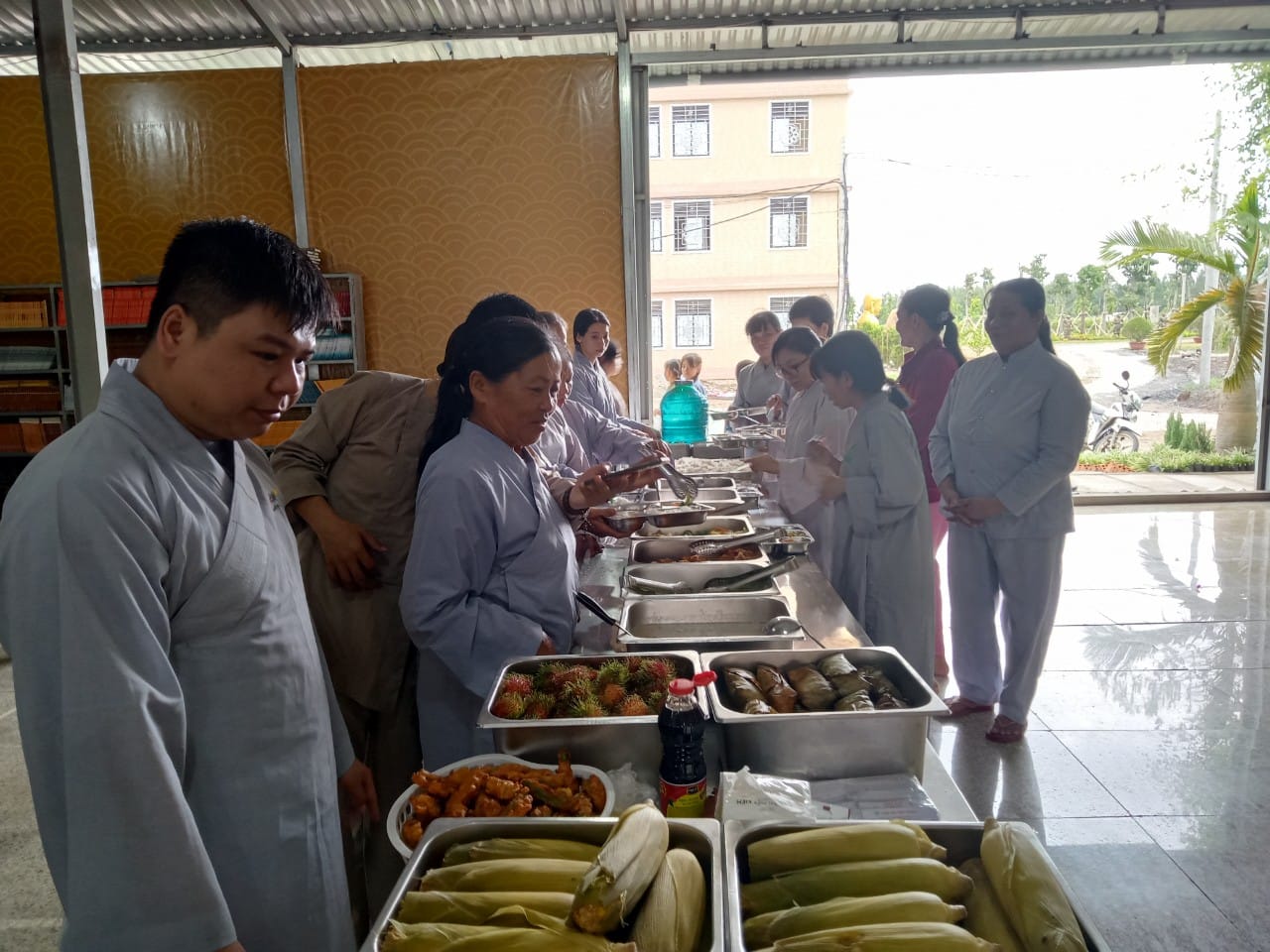 Niềm an vui trong Ngày An Lạc tại Chùa Quan Âm Đông Hải
