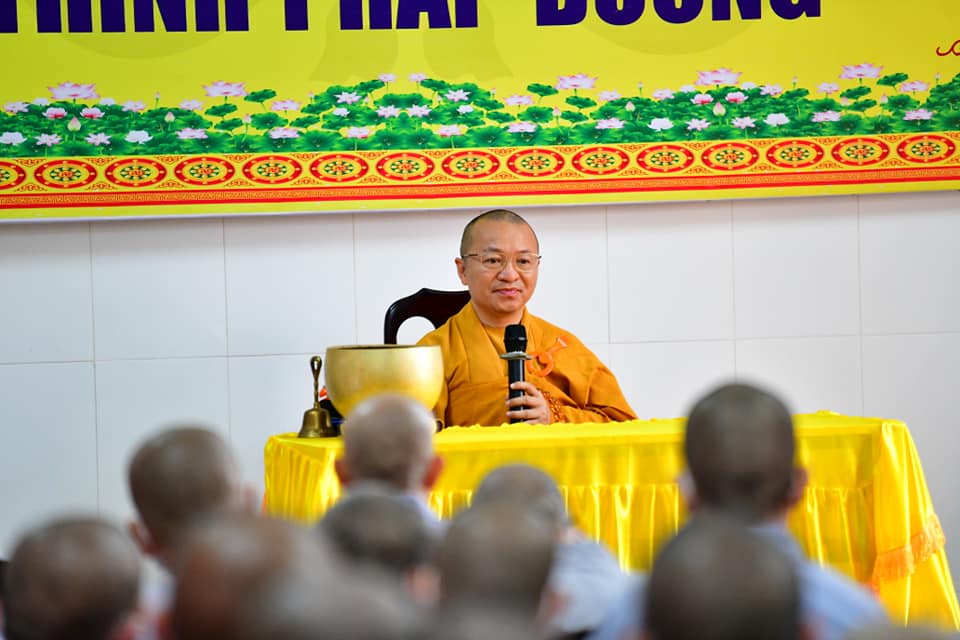 TT. Thích Nhật Từ khích lệ Tăng Ni nỗ lực hoằng pháp lợi sanh thông qua bốn ẩn dụ về người chỉ đường của đức Phật
