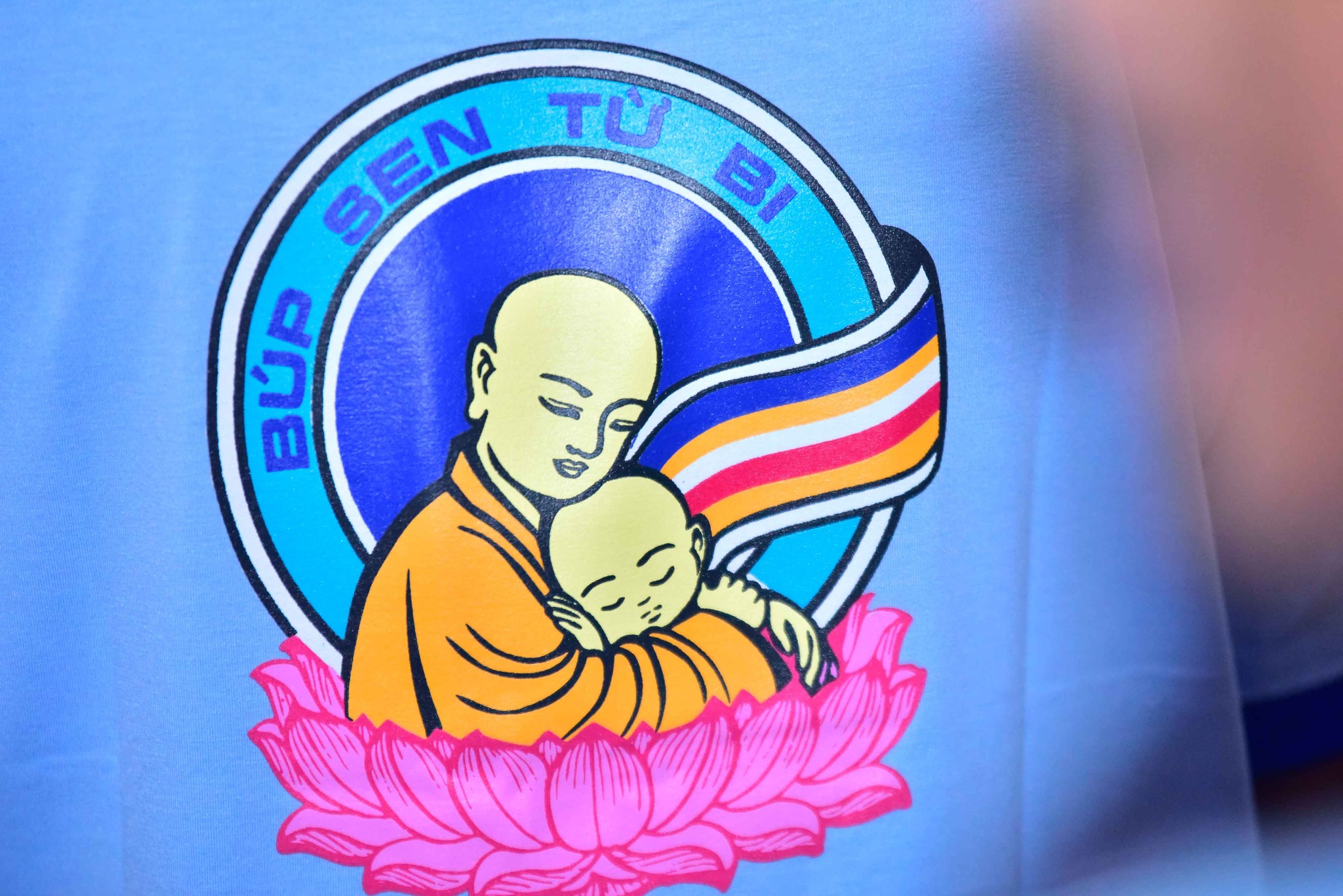 Cha mẹ ơi, cho con đến chùa học tập, vui chơi!