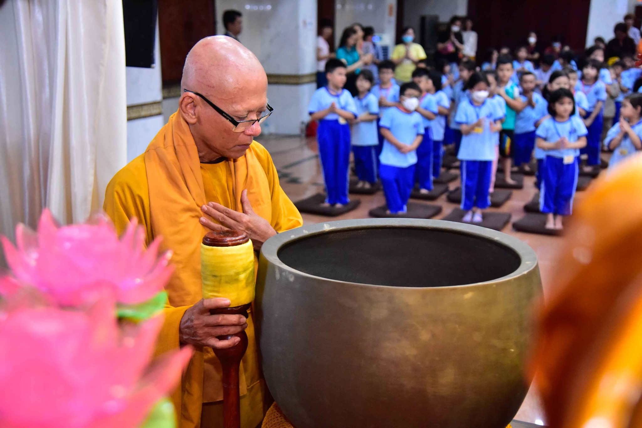 Ươm mầm tuệ giác cho trẻ thơ