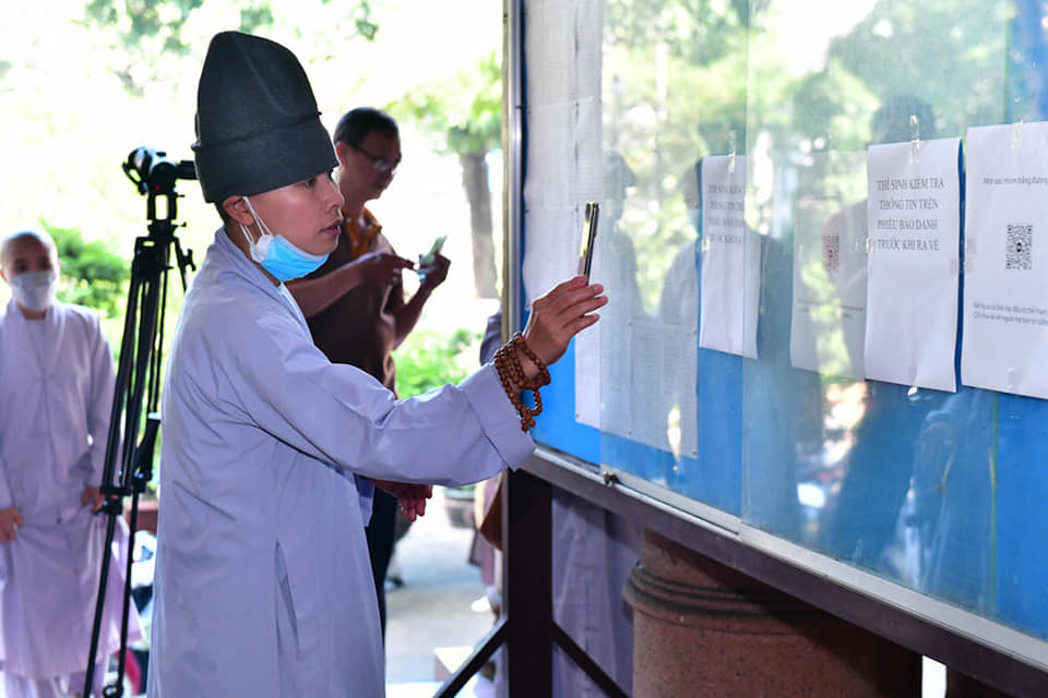 Chính thức phát phiếu báo danh Kỳ thi Tuyển sinh Cử nhân Phật học Khóa XVII tại Học viện PGVN tại Tp. HCM
