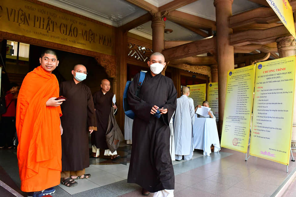 Chính thức phát phiếu báo danh Kỳ thi Tuyển sinh Cử nhân Phật học Khóa XVII tại Học viện PGVN tại Tp. HCM