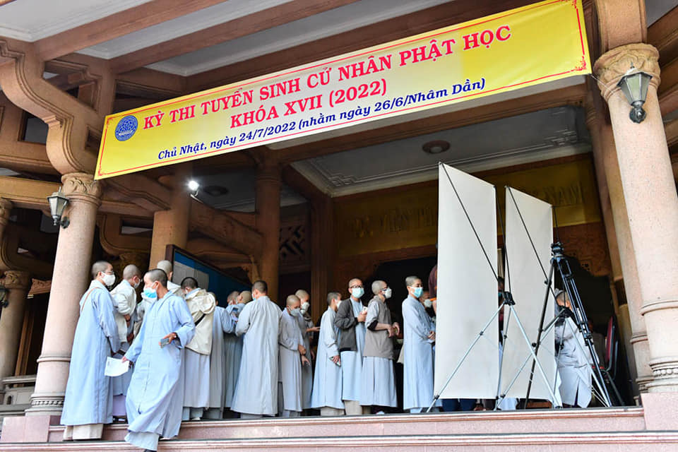 Chính thức phát phiếu báo danh Kỳ thi Tuyển sinh Cử nhân Phật học Khóa XVII tại Học viện PGVN tại Tp. HCM