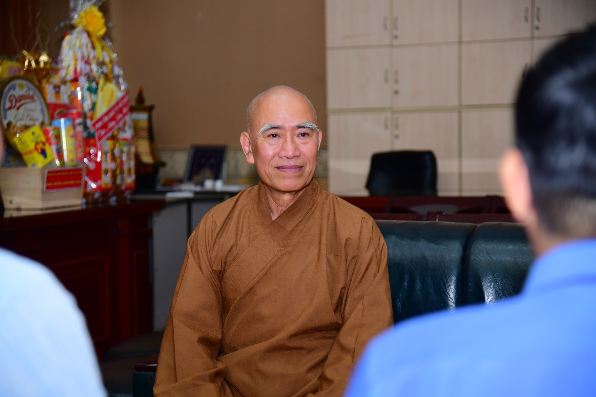 Viện ứng dụng khoa học tâm lý - giáo dục thăm thiền viện Vạn Hạnh