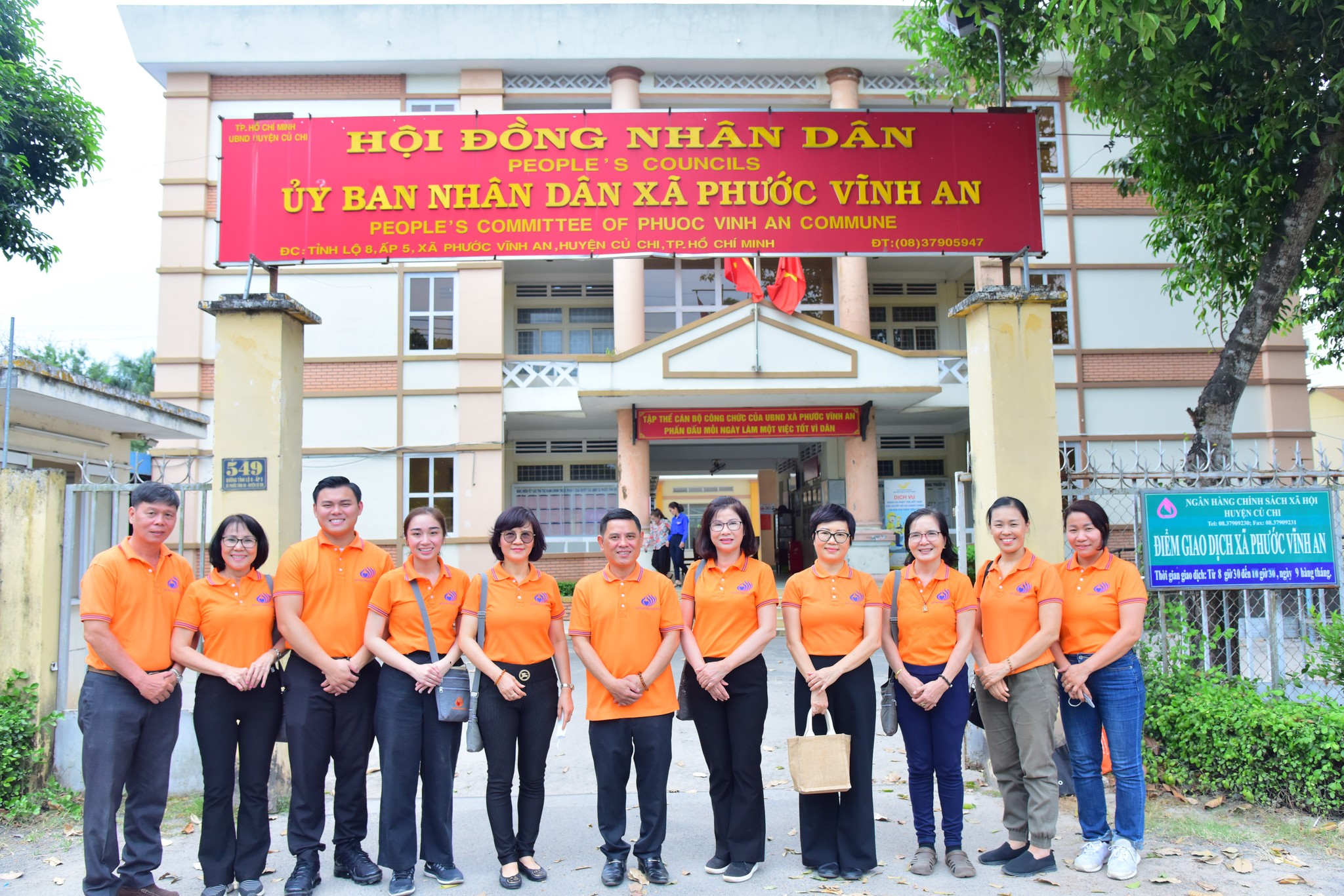 Quỹ Đạo Phật Ngày Nay trao 300 phần quà cho các hộ khó khăn tại xã Phước Vĩnh An huyện Củ Chi
