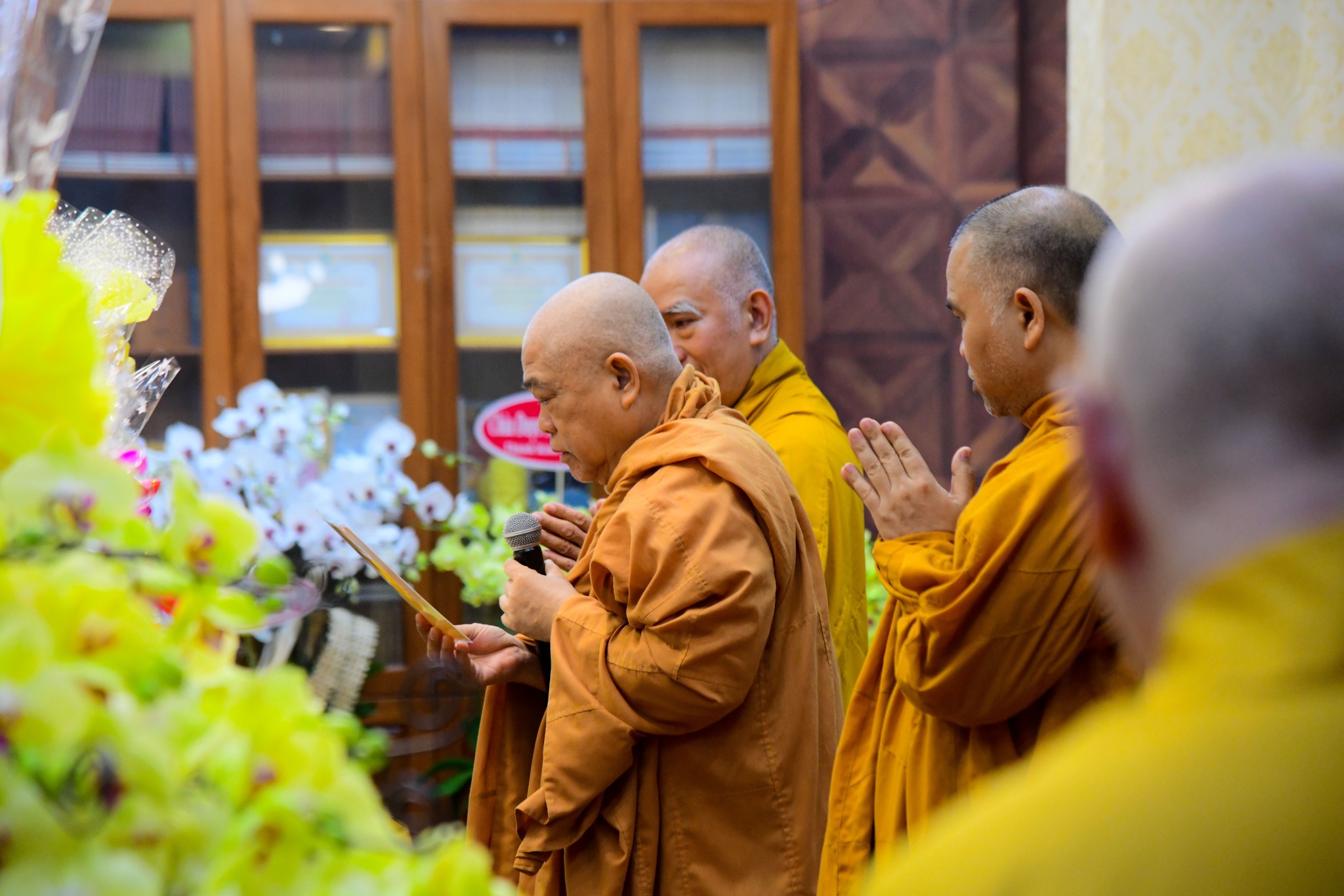 Thượng tọa Thích Nhật Từ dự lễ tưởng niệm Hòa thượng Thích Thiện Từ tại chùa Minh Đạo