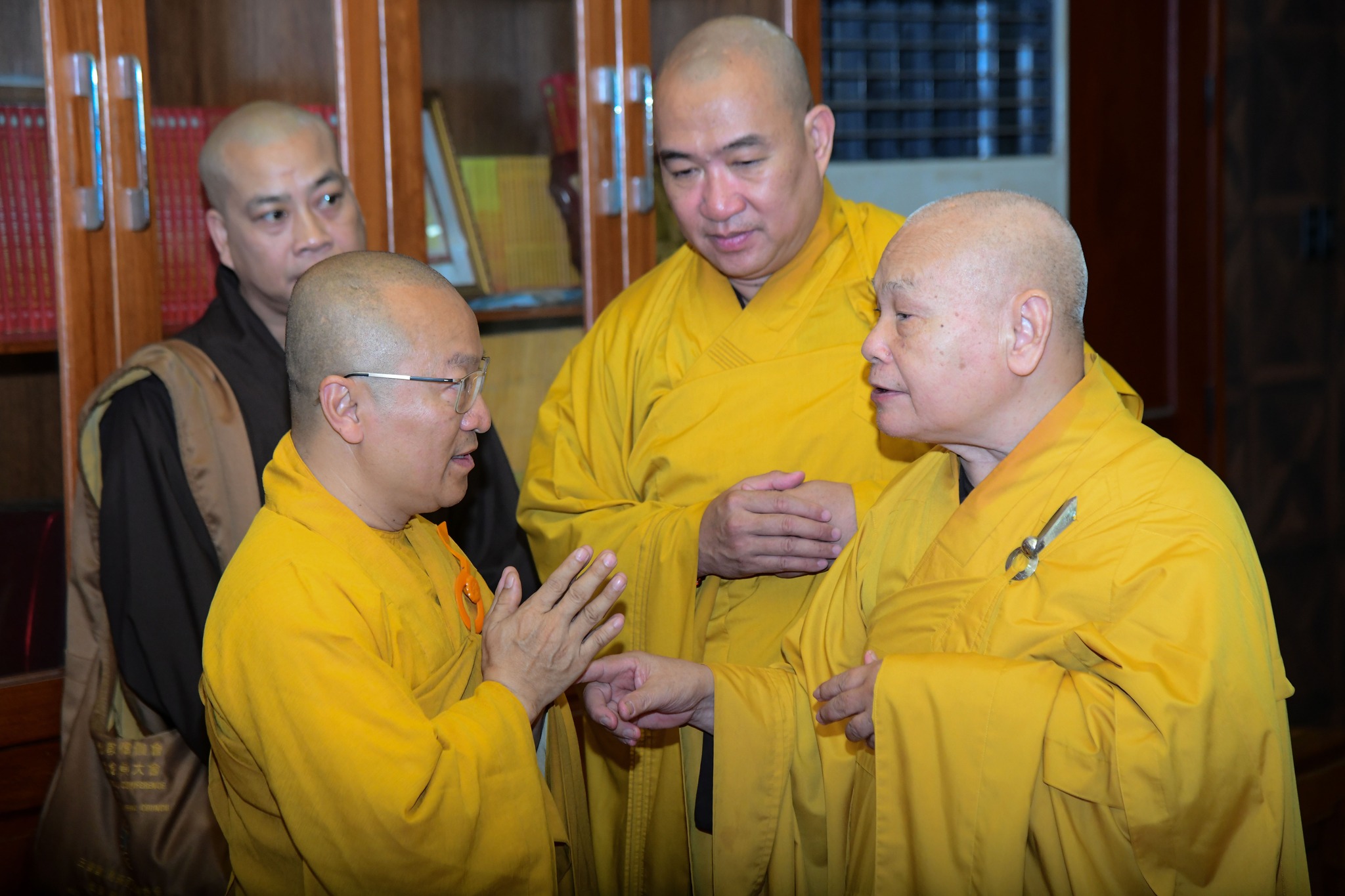 Thượng tọa Thích Nhật Từ dự lễ tưởng niệm Hòa thượng Thích Thiện Từ tại chùa Minh Đạo