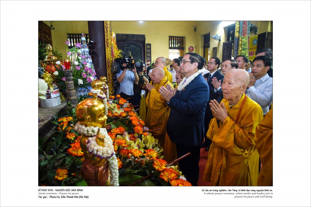 Sách ảnh nghệ thuật “Tuệ giác Phật giáo: Nhân phẩm và Hòa bình” chào mừng Đại lễ Vesak 2025