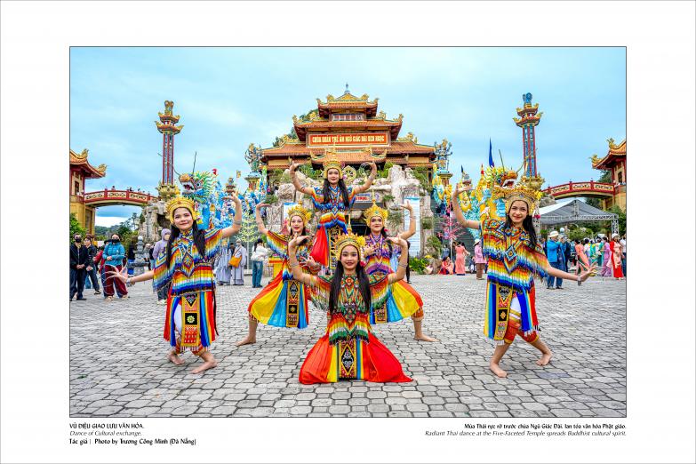Sách ảnh nghệ thuật “Tuệ giác Phật giáo: Nhân phẩm và Hòa bình” chào mừng Đại lễ Vesak 2025