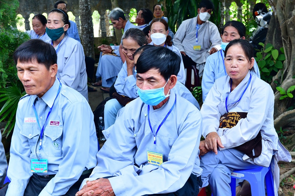Những điều cần làm trong các ngày lễ quan trọng của kiếp người