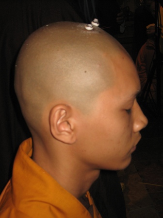 Đăng đàn thọ giới Bồ Tát