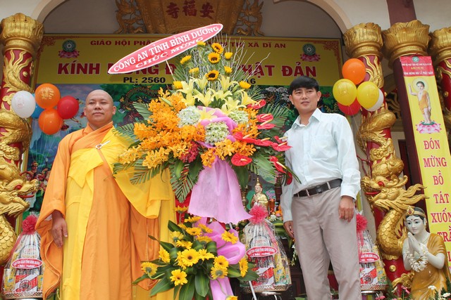BTSPG thị xã Dĩ An chào mừng đại lễ PD: 2560 - DL: 2016