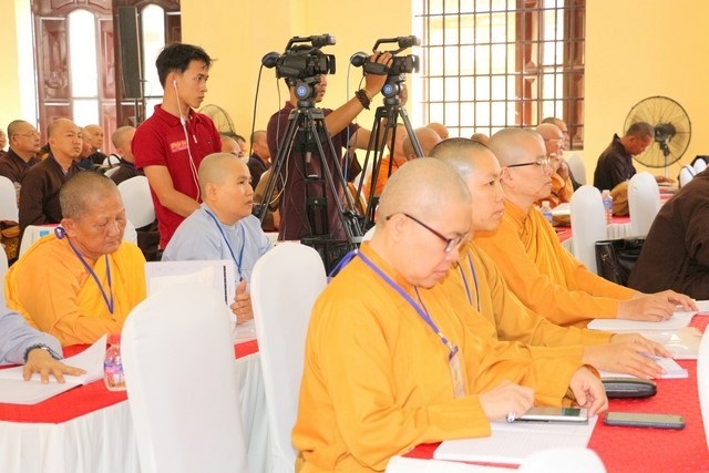 Bình Dương: Buổi chia sẻ tại khóa bồi dưỡng của HT. Thích Gia Quang