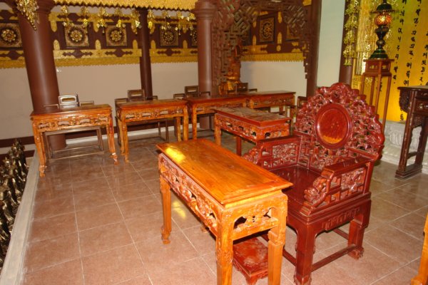 Đại Giới Đàn Cam Lộ: Công trình xây dựng Giới Đài đã hoàn thiện, nơi cử hành nghi thức truyền Tam Đàn Đại Giới, lần đầu tiên tại Việt Nam sẽ chính thức khai mạc từ Ngày 24 đến 28/10/2010 (nhằm ngày 17-21/09 Canh Dần)