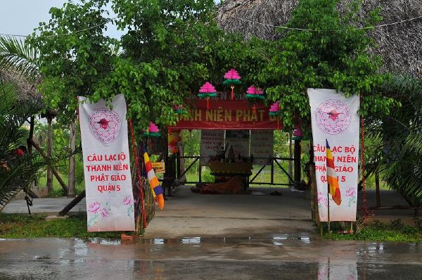 Chùm ảnh : Muôn màu cổng chào tại hội trại Lý Công Uẩn