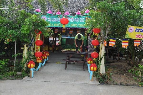 Chùm ảnh : Muôn màu cổng chào tại hội trại Lý Công Uẩn