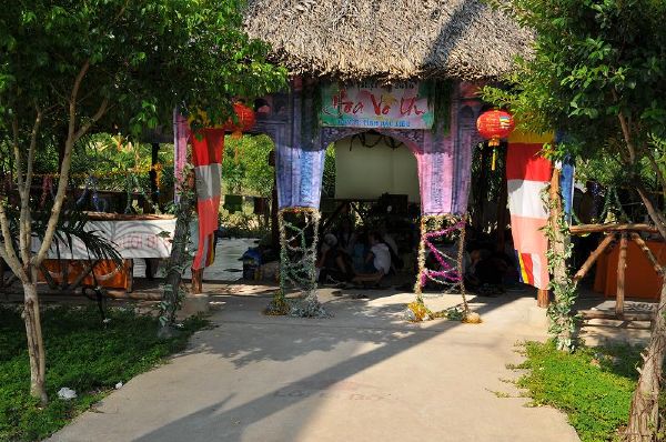 Chùm ảnh : Muôn màu cổng chào tại hội trại Lý Công Uẩn