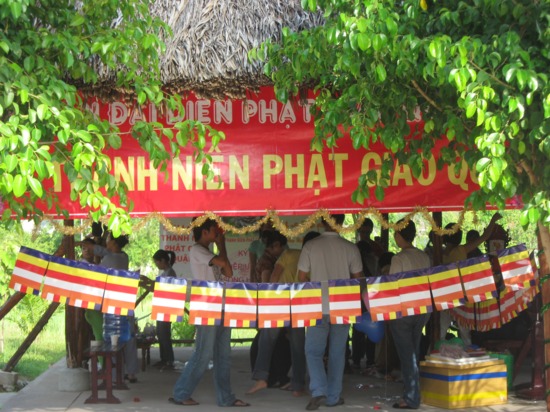 Chùm ảnh : Trại của các CLB Thanh thiếu niên tham dự hội trại Lý Công Uẩn