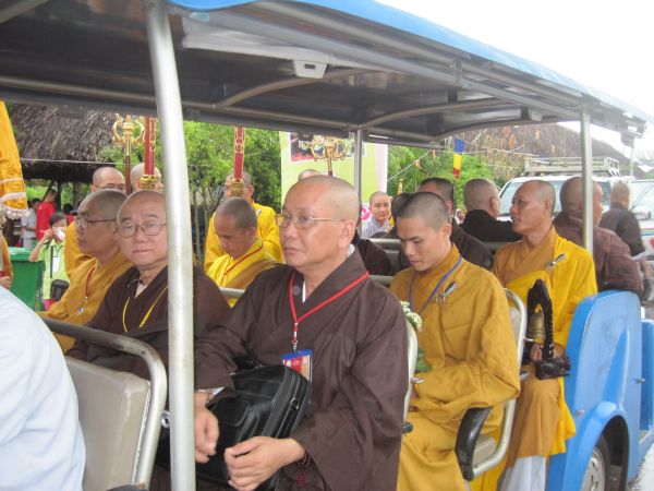 Hội trại Lý Công Uẩn 2010 long trọng tổ chức lễ khai mạc