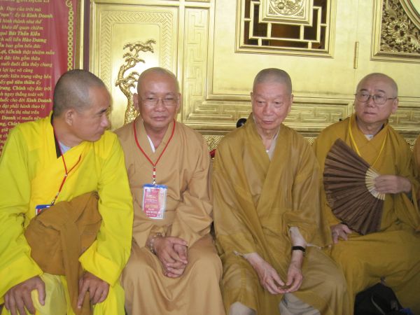 Hội trại Lý Công Uẩn 2010 long trọng tổ chức lễ khai mạc
