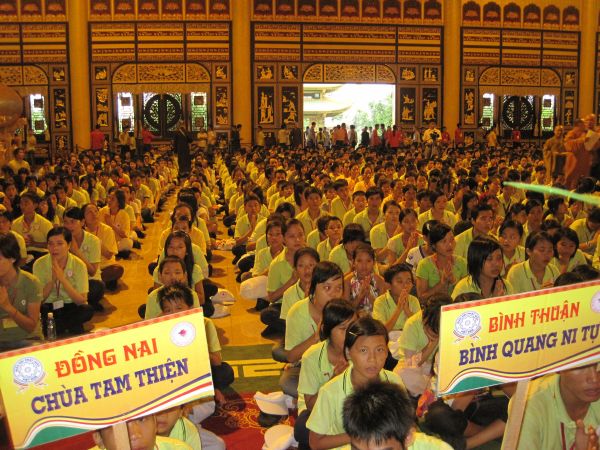 Hội trại Lý Công Uẩn 2010 long trọng tổ chức lễ khai mạc