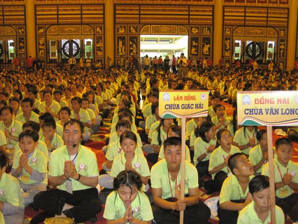 Hội trại Lý Công Uẩn 2010 long trọng tổ chức lễ khai mạc
