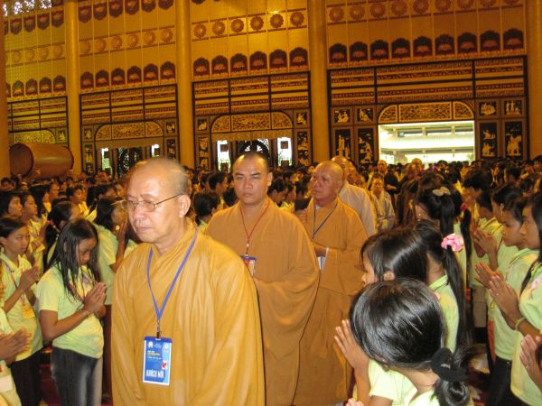 Hội trại Lý Công Uẩn 2010 long trọng tổ chức lễ khai mạc