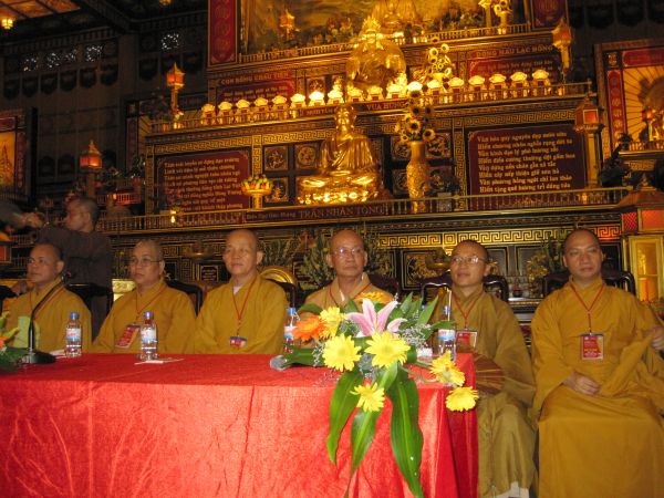Hội trại Lý Công Uẩn 2010 long trọng tổ chức lễ khai mạc