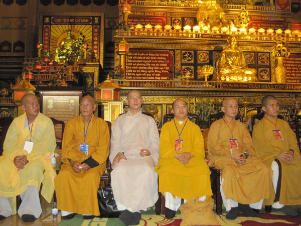Hội trại Lý Công Uẩn 2010 long trọng tổ chức lễ khai mạc