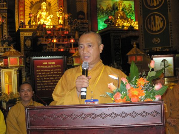 Hội trại Lý Công Uẩn 2010 long trọng tổ chức lễ khai mạc