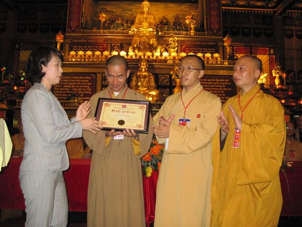 Hội trại Lý Công Uẩn 2010 long trọng tổ chức lễ khai mạc