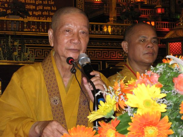 Hội trại Lý Công Uẩn 2010 long trọng tổ chức lễ khai mạc