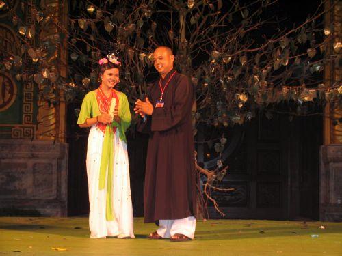 Kết quả cuộc thi chung kết Duyên dáng áo lam và Văn nghệ tối 3/6/2010