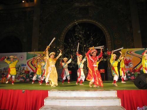 Kết quả cuộc thi chung kết Duyên dáng áo lam và Văn nghệ tối 3/6/2010
