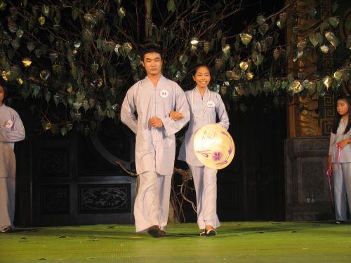 Kết quả cuộc thi chung kết Duyên dáng áo lam và Văn nghệ tối 3/6/2010