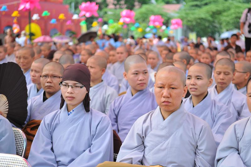 Chùm ảnh Lễ khai mạc Đại lễ Phật giáo kỷ niệm 1000 năm Thăng Long – Hà Nội
