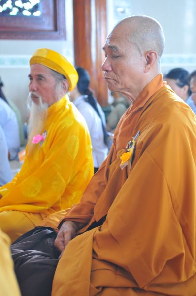 Chùm ảnh: Đại lễ Vu Lan chùa Pháp Bửu - Hóc Môn