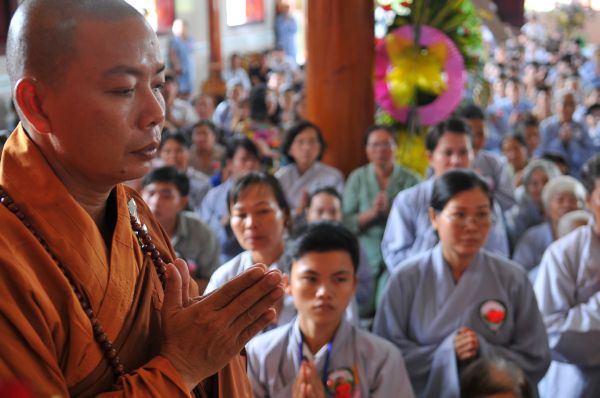 Chùm ảnh: Đại lễ Vu Lan chùa Pháp Bửu - Hóc Môn