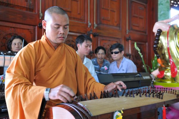 Chùm ảnh: Đại lễ Vu Lan chùa Pháp Bửu - Hóc Môn