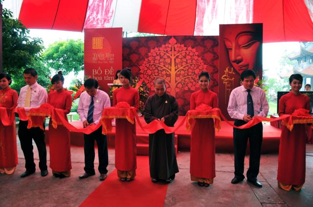 Hà Nội : Khai mạc Triễn lãm Bồ-đề  Họa Tâm với chủ đề “ Ánh Sáng Trí Huệ” mừng 1000 năm Thăng Long