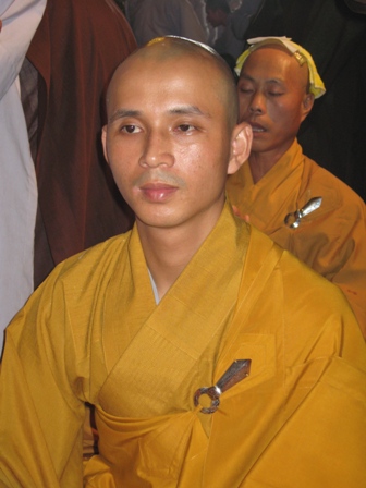 Đăng đàn thọ giới Bồ Tát