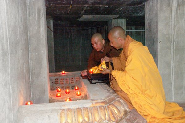 Niêm phong Giới Đài tại chùa Minh Thành Gia Lai